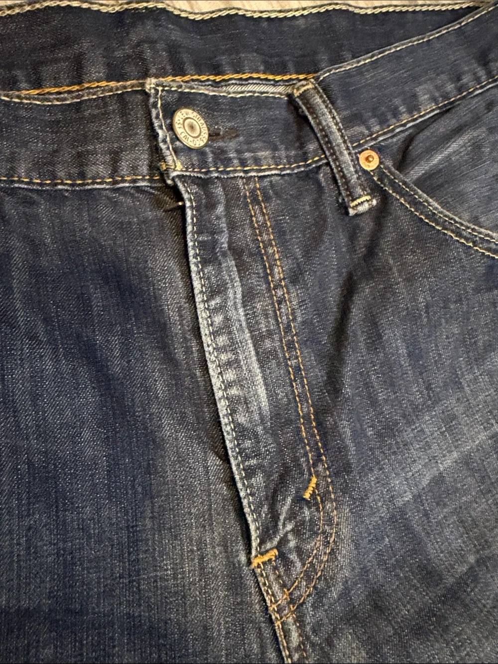 Levi's Men's Dark Blue Straight-Leg Jeans